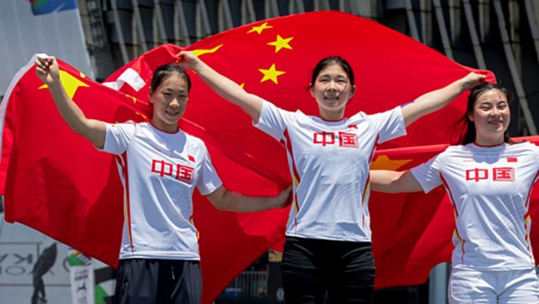 Chinese women sweep the BMX Freestyle Park podium, then cheer for their coach in men’s final